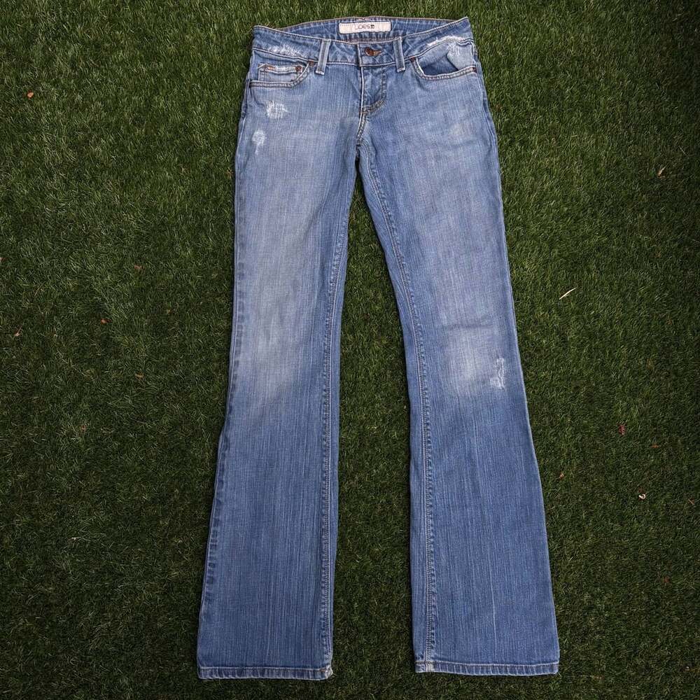 2000s Women's Distressed Low Rise Bootcut Joe’s Jeans 26x31